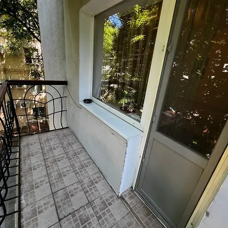 Apartment 3-кімнатна в центрі одеси, поруч із морем Odessa